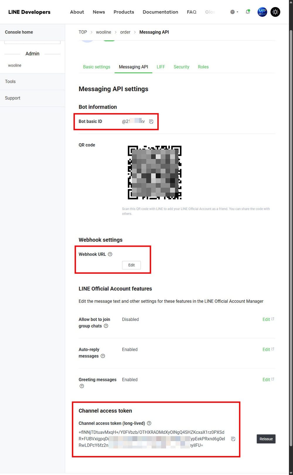 LINE Developers Messaging API settings showing Webhook URL section and Channel Access Token area.